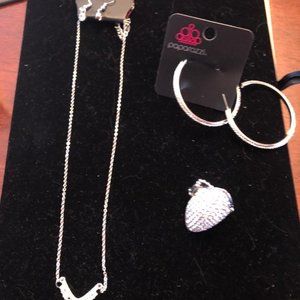 Paparazzi Jewelry Set